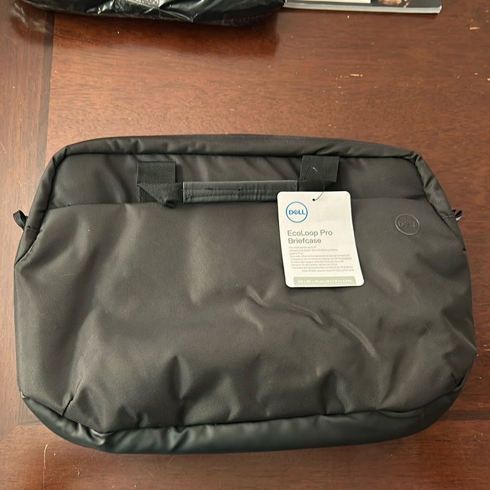 Dell EcoLoop Pro Briefcase